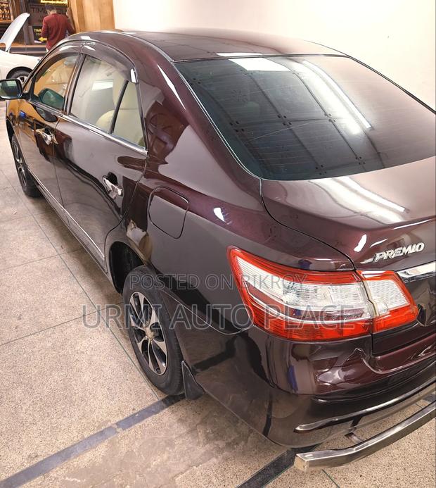 Toyota Premio 2011 Maroon