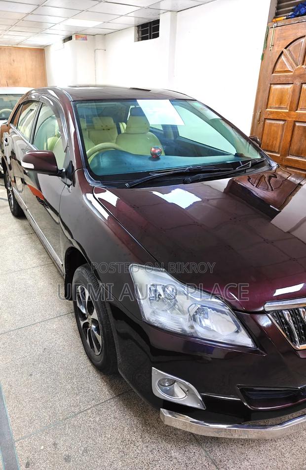 Toyota Premio 2011 Maroon