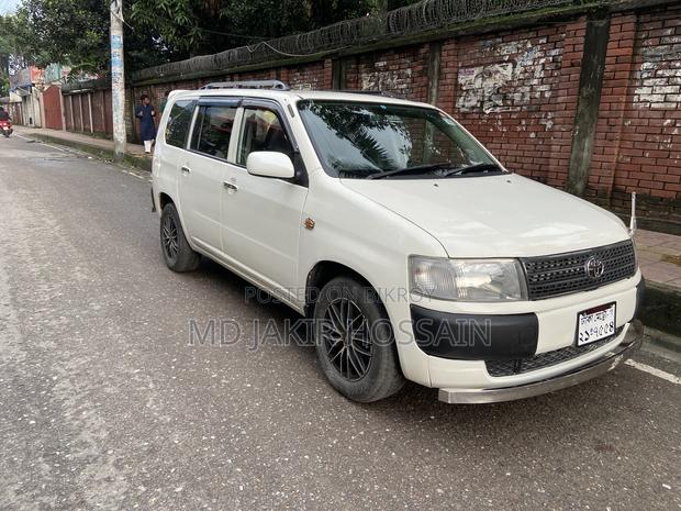 Toyota Probox 2004 White