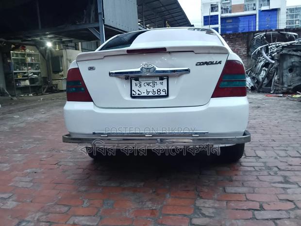 Toyota Corolla 2004 White