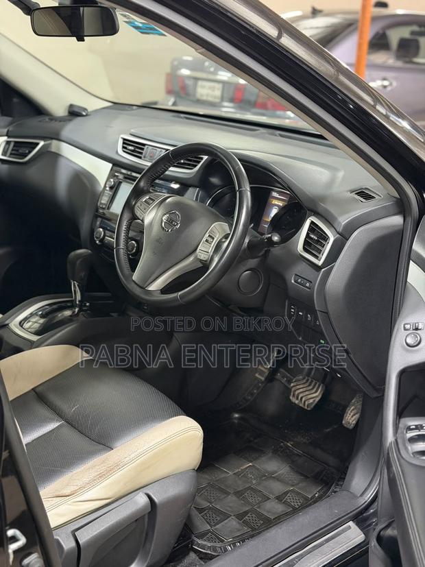 Nissan X-Trail 2.0 Hybrid FWD 2015 Black