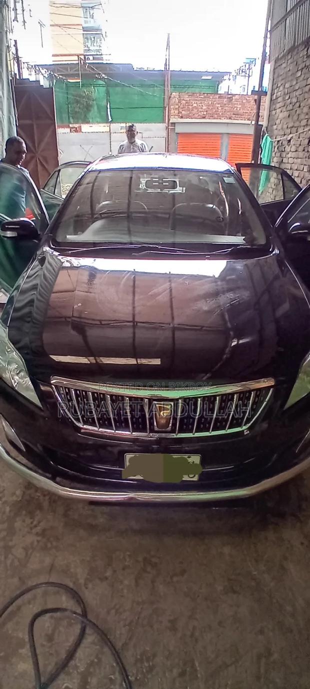 Toyota Premio 2011 Black