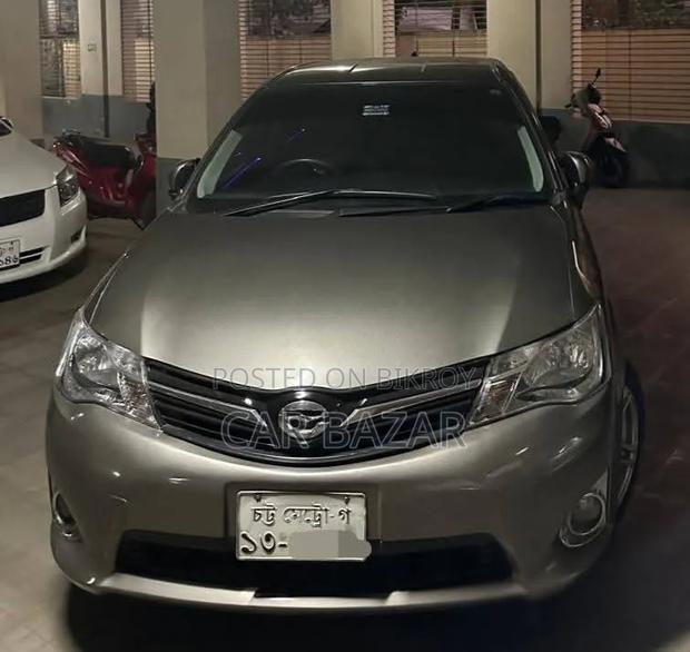 Toyota Corolla Fielder 1.5 Petrol FWD 2013 Gray