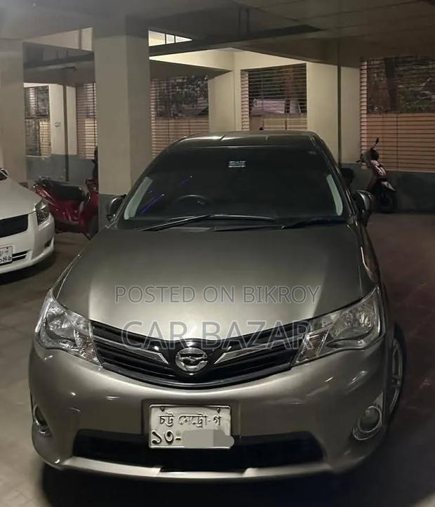Toyota Corolla Fielder 1.5 Petrol FWD 2013 Gray