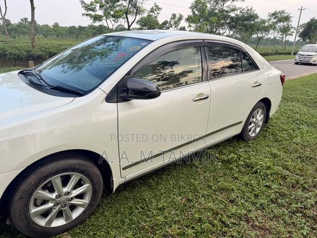 New Toyota Premio 1.5 FWD 2020 Pearl