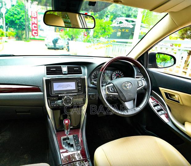 Toyota Premio 1.5 FWD 2018 Brown