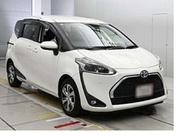 Toyota Sienta 2021 Pearl for sale