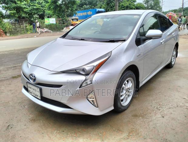 Toyota Prius 2017 Silver