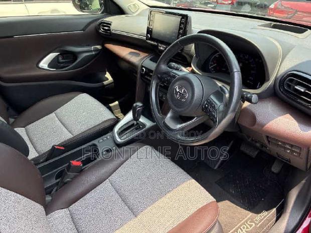 New Toyota Yaris Cross 1.5 AWD 2021 Red
