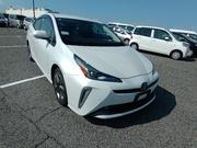 Toyota Prius 2021 Pearl for sale