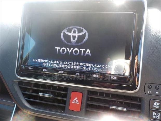 Toyota Esquire 2021 Black