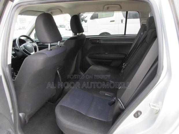 Toyota Corolla Fielder 2021 Silver
