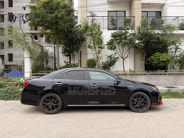 Toyota Camry Hybrid XLE 2012 Black