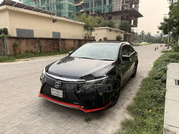 Toyota Camry Hybrid XLE 2012 Black