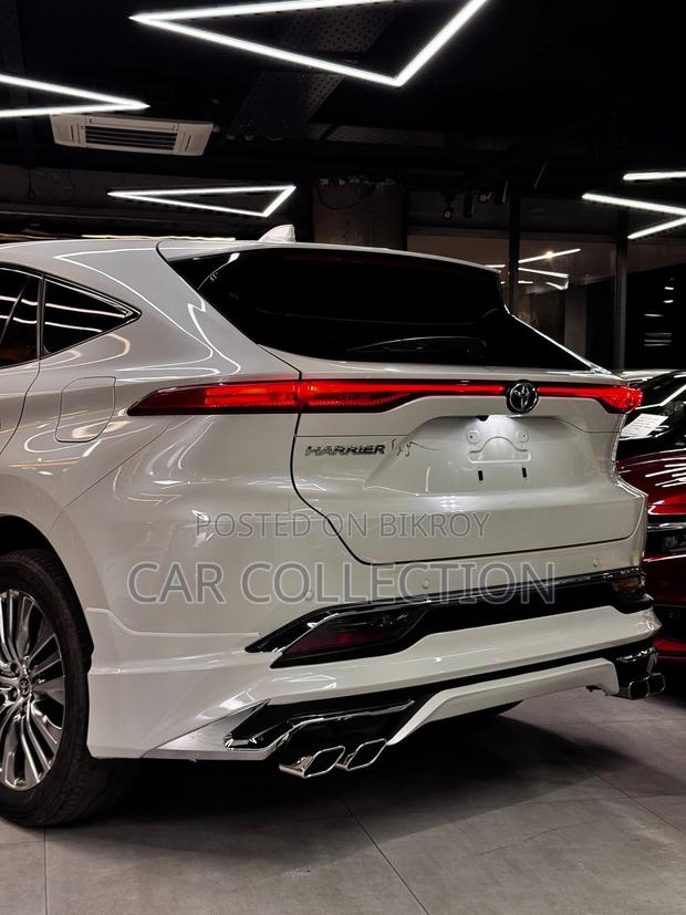 Toyota Harrier 2.5 Hybrid 2021 Pearl