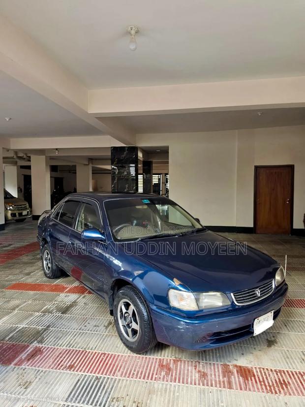 Toyota Corolla Sedan 1996 Blue