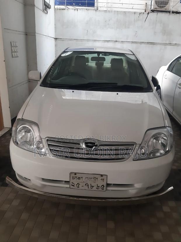 Toyota Corolla 2004 White