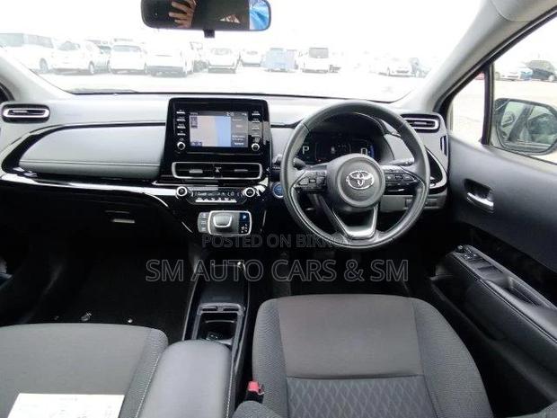Toyota Aqua 2021 Black