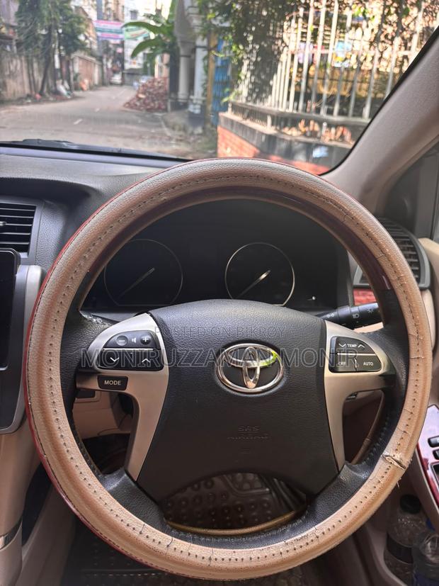 Toyota Premio 2014 Maroon