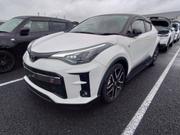 Toyota C-HR 2021 Pearl for sale