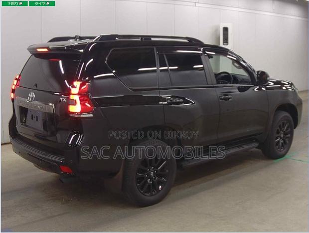 New Toyota Land Cruiser Prado 2.7 2021 Black