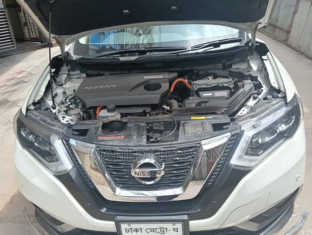 Nissan X-Trail 2018 Off White