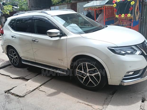 Nissan X-Trail 2018 Off White