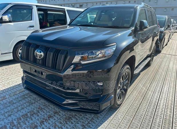 New Toyota Land Cruiser Prado 2.7 2021 Black