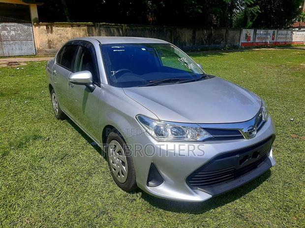 New Toyota Axio 1.3 X 2WD 2019 Silver