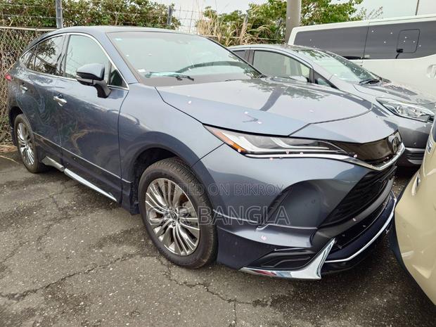 Toyota Harrier 2023 Gray