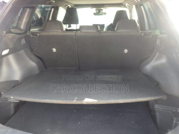 Toyota Corolla Cross Hybrid 2023 Pearl