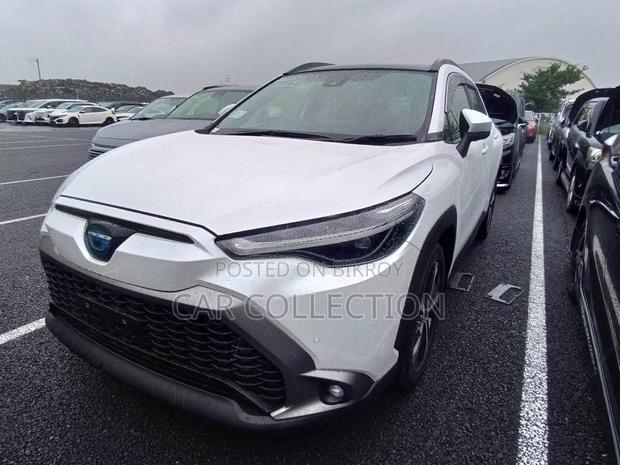 Toyota Corolla Cross 2022 Pearl