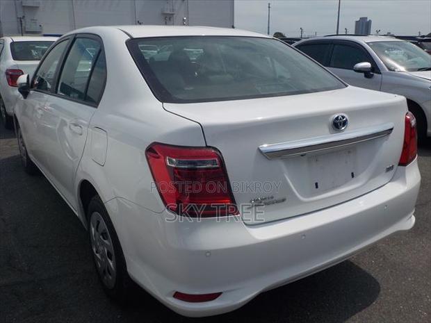 Toyota Axio 2022 White
