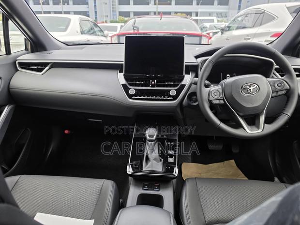 Toyota Corolla Cross 2026 Beige