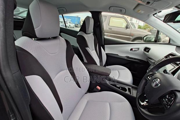 Toyota Prius 2021 Gray