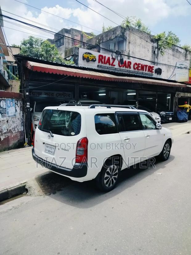 Toyota Probox 2012 Pearl