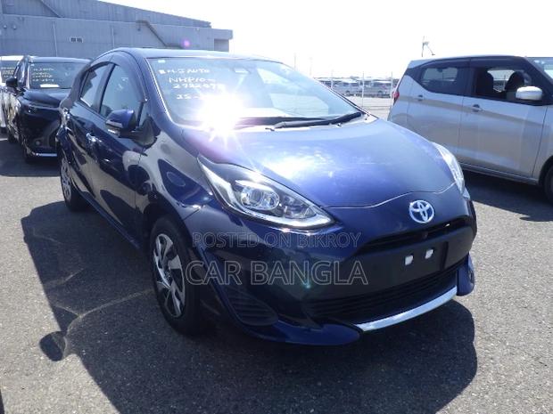 Toyota Aqua 2021 Blue