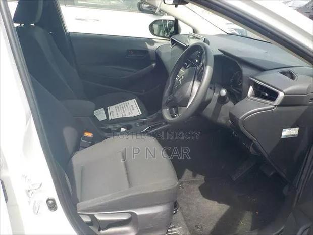 Toyota Corolla 2021 White