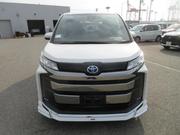Toyota Noah 2022 Pearl for sale
