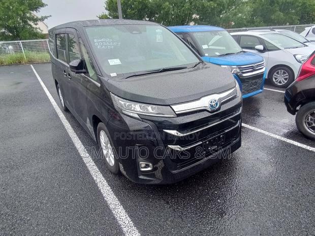 Toyota Noah 2022 Black