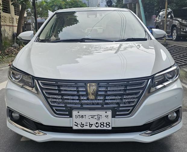 Toyota Premio 2016 Pearl