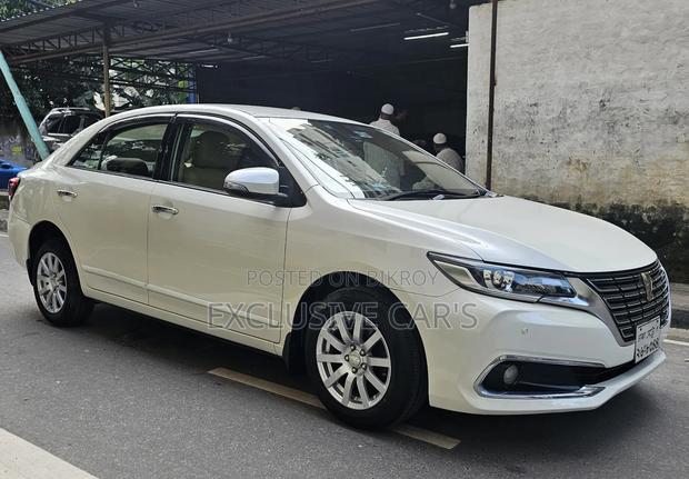 Toyota Premio 2016 Pearl