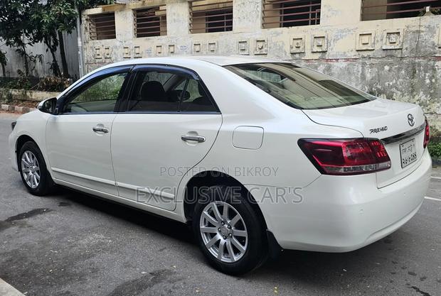 Toyota Premio 2016 Pearl