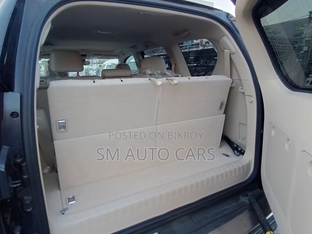 Toyota Land Cruiser Prado 2.7 2022 Black