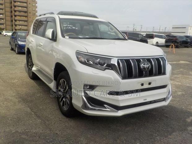 Toyota Land Cruiser Prado 2.7 2023 Pearl
