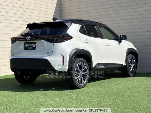 Toyota Yaris Cross 1.5 Hybrid FWD 2021 Pearl
