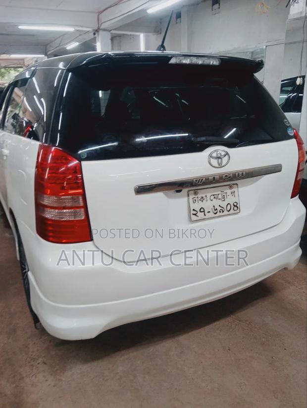 Toyota Wish 2004 White