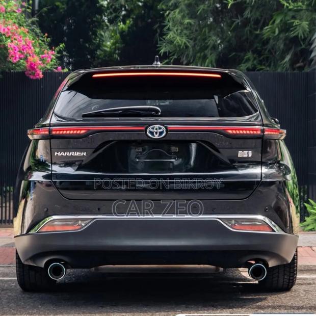 Toyota Harrier 2.5 Hybrid 2021 Black