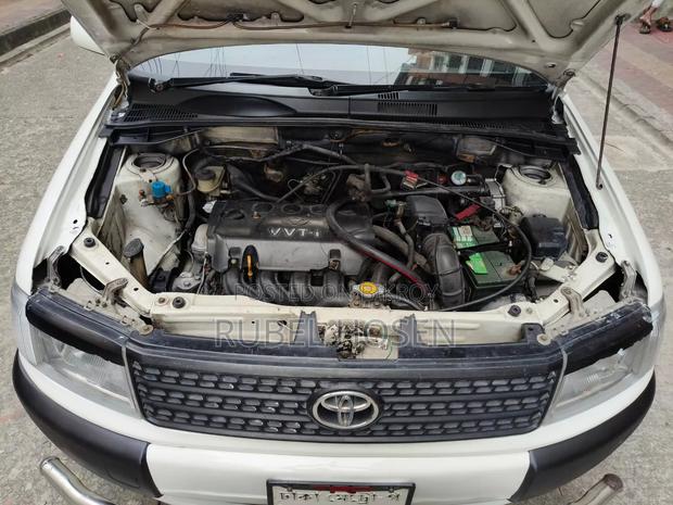 Toyota Probox 2004 White