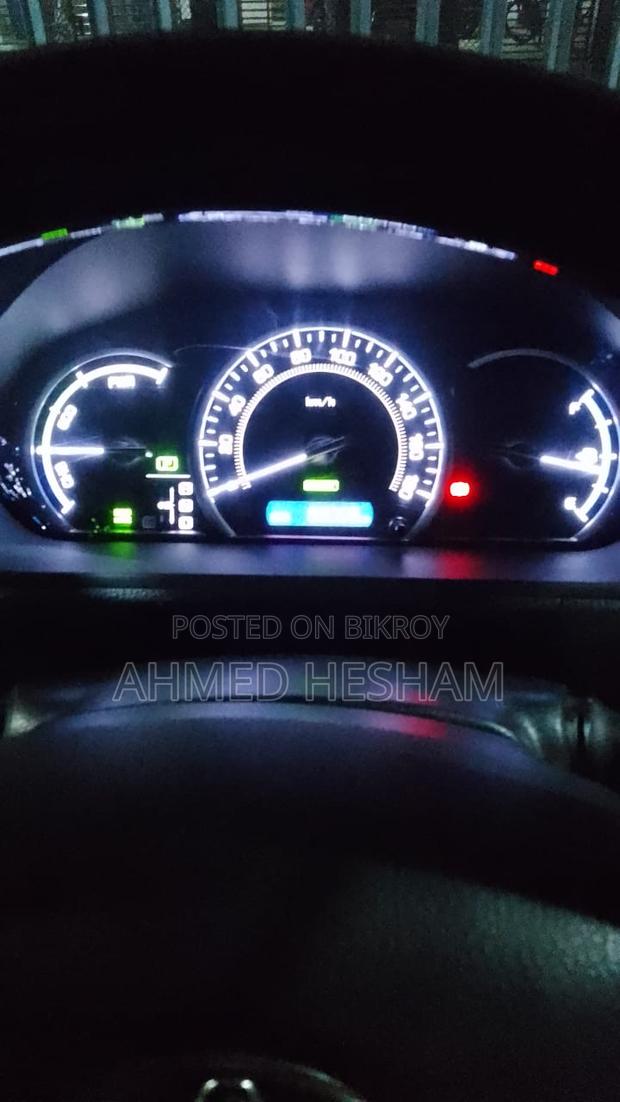 Toyota Esquire 2.0 AWD (7 Seater) 2016 Blue